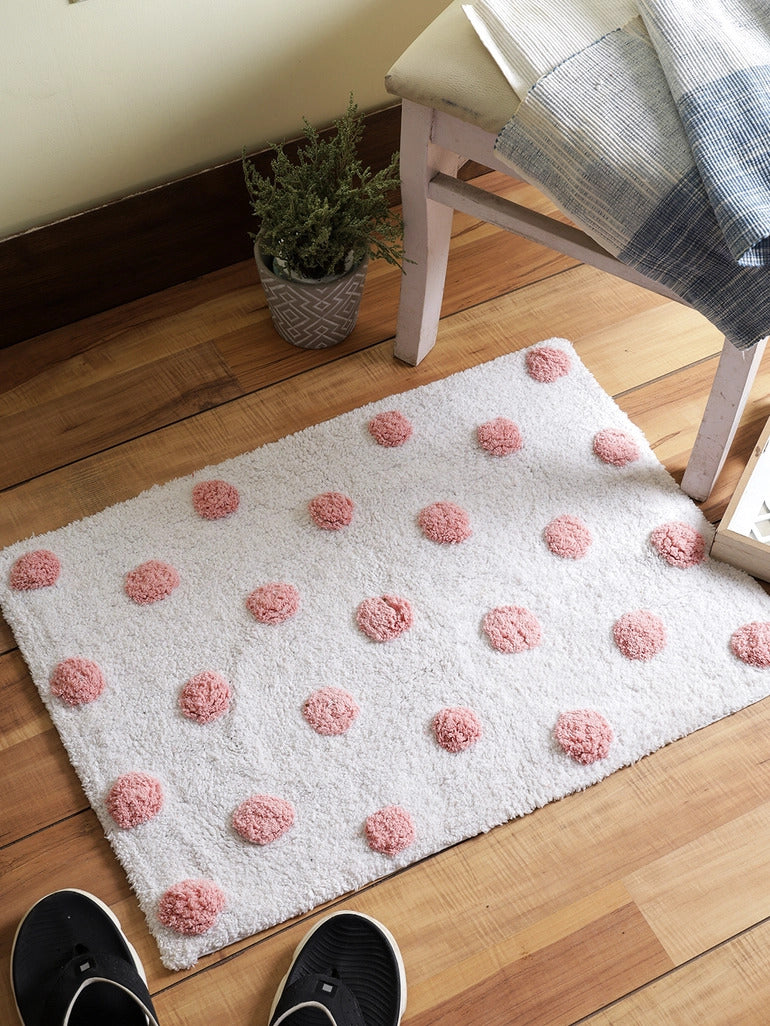 Pink White Spot Tufted Bath Mat – Upstairs Downstairs Interiors