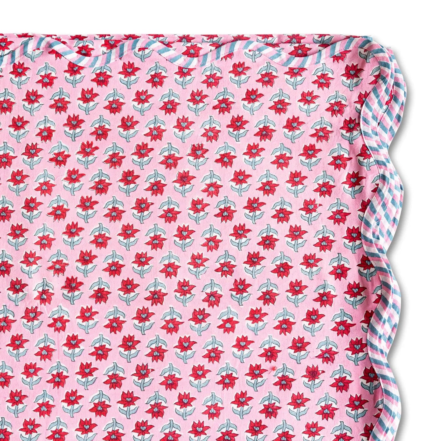 Sabrina Scalloped Cotton Tablecloth