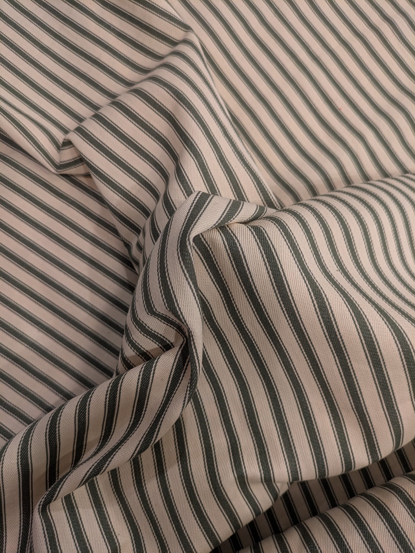 Devon Ticking - Olive