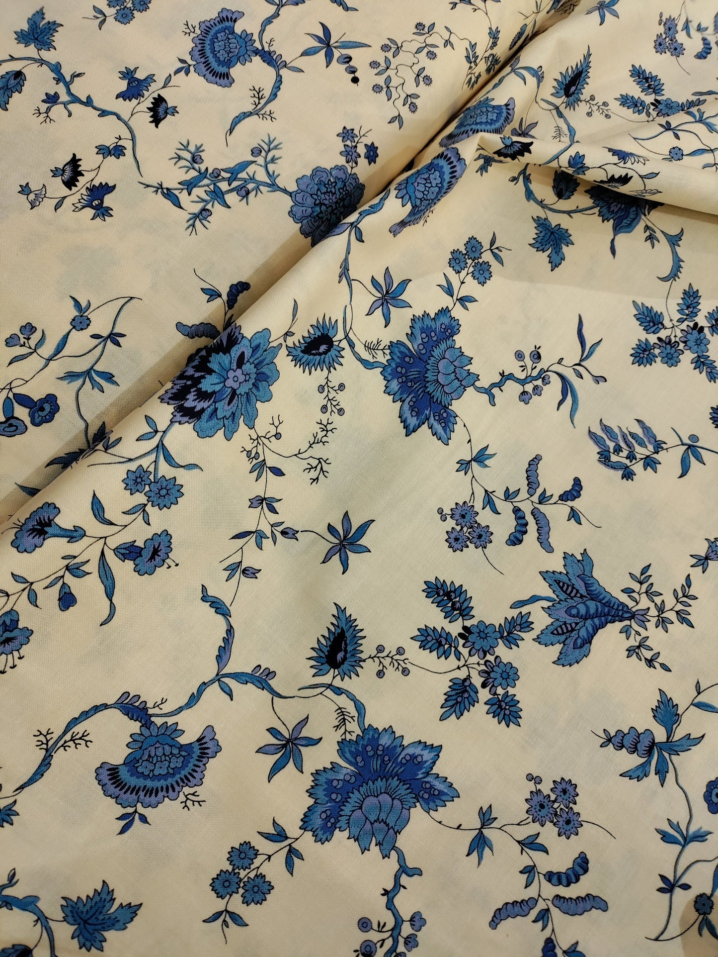 Dutch Heritage DHER2032 - CHINA BLUE - Upstairs Downstairs Interiors