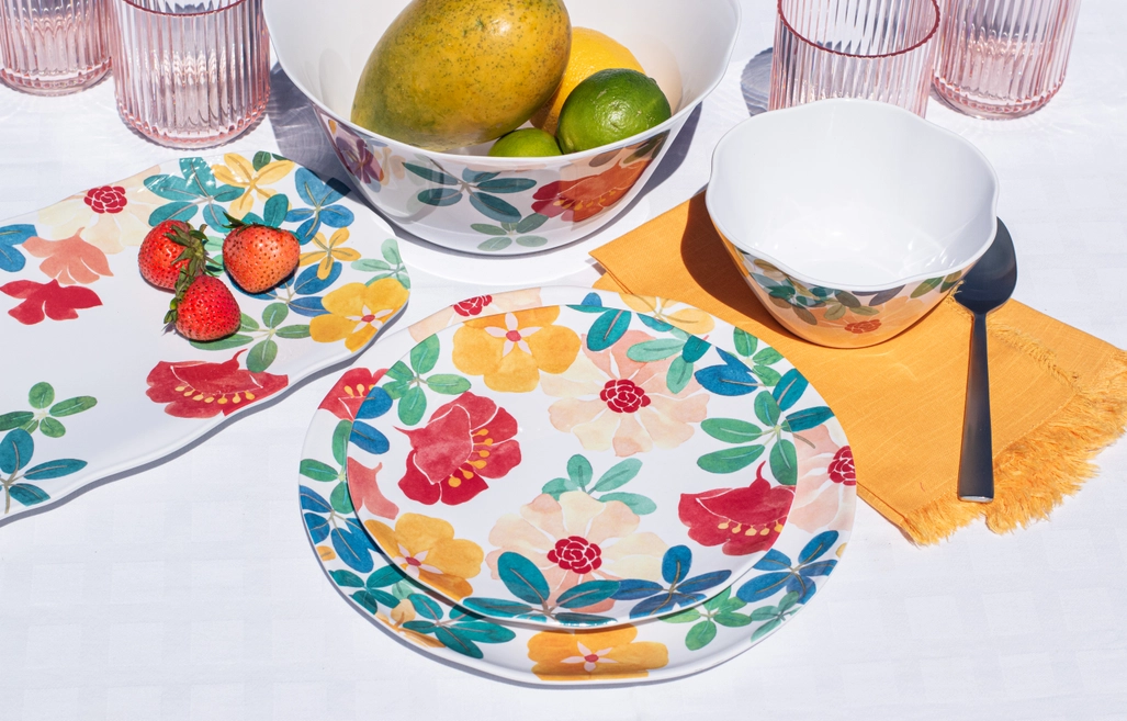 Floral Melamine Plates (set of 2)