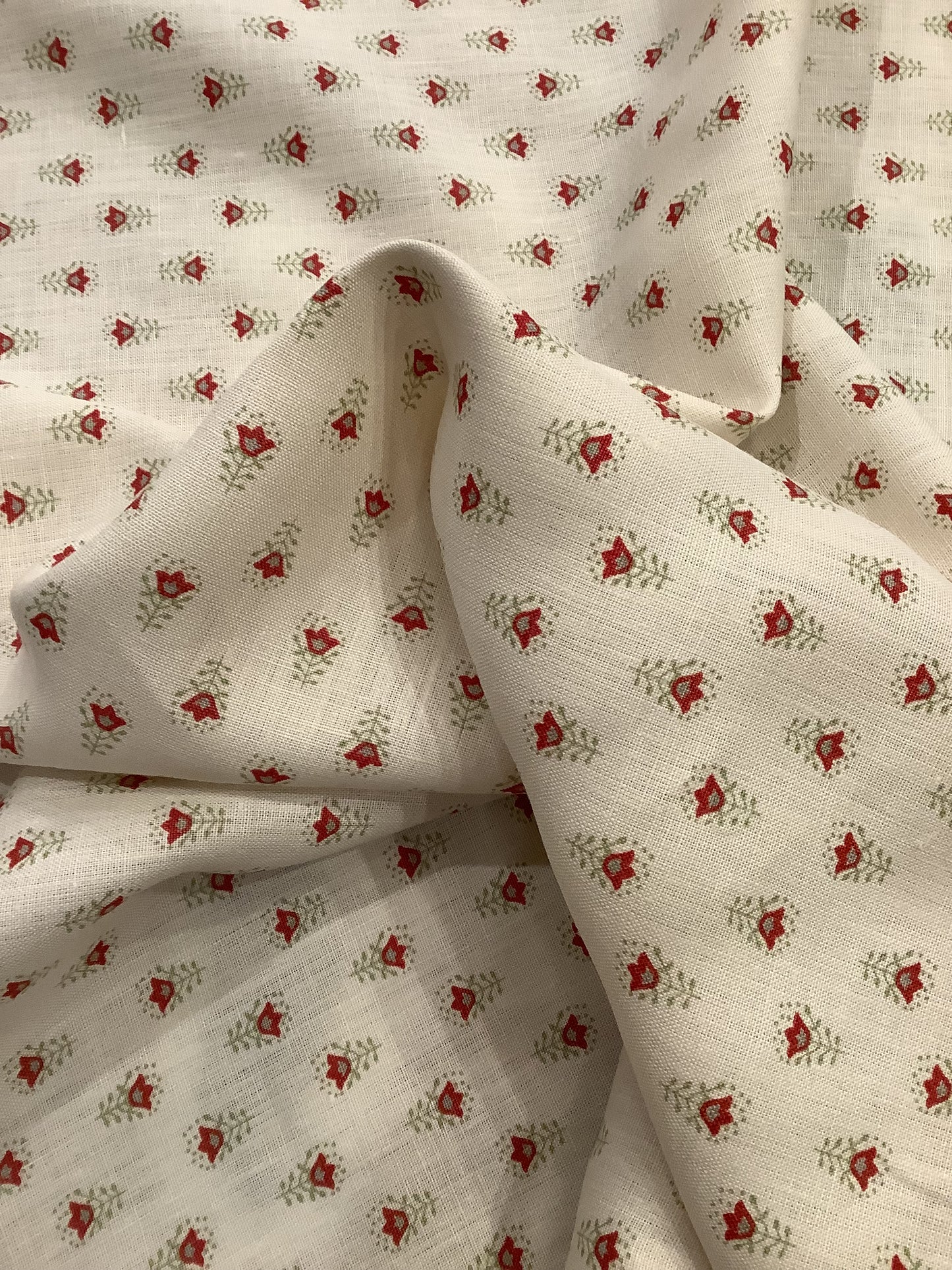 Ernest & Matilda Small Flowers Green