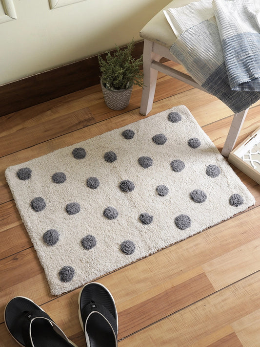 Grey & White Spot Tufted Bath Mat