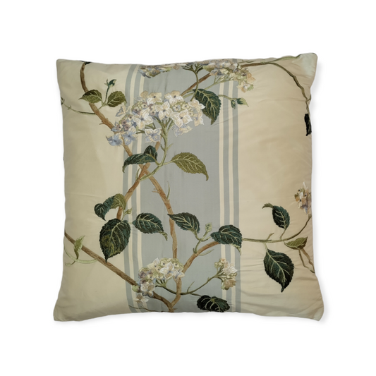 Colefax & Fowler Summerby Silk Cushion